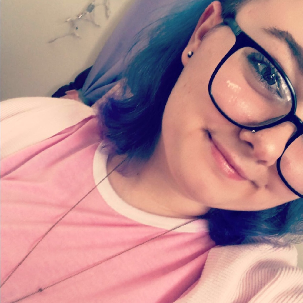 Meet your Posher, Rebecca